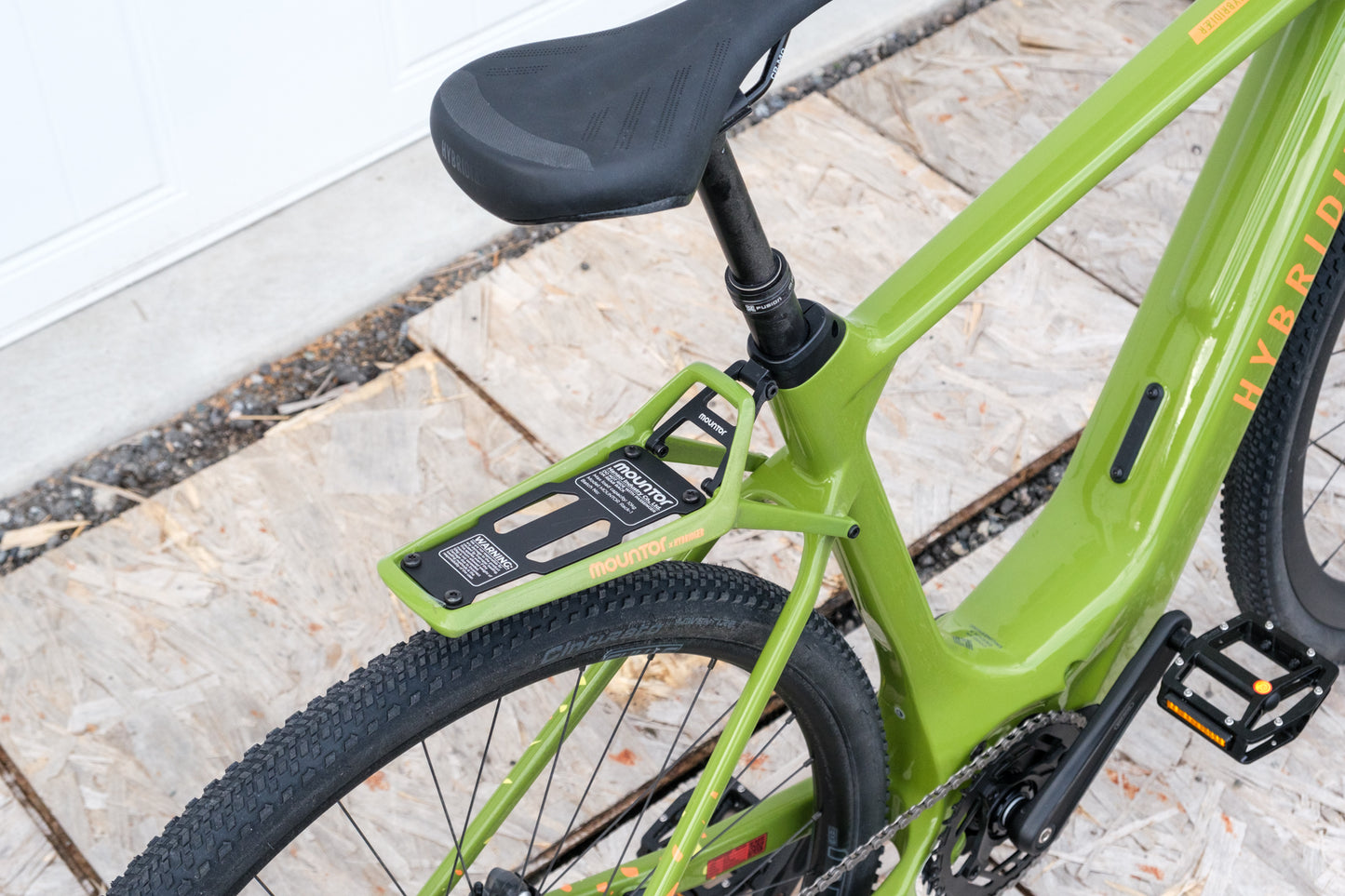Hybridizer Rando — Versatile Full-carbon e-Gravel Bike