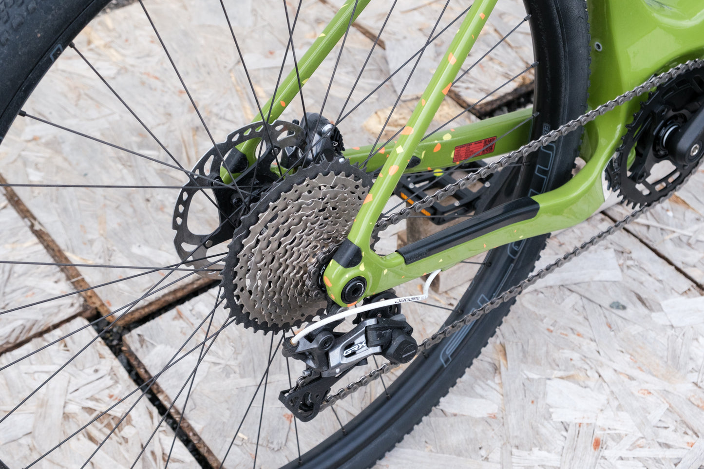 Hybridizer Rando — Versatile Full-carbon e-Gravel Bike